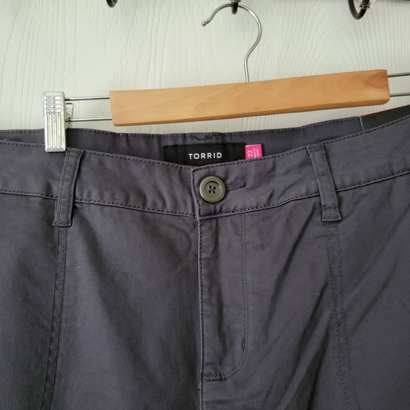 Torrid Utility Crop Pants - Picture 10 of 10
